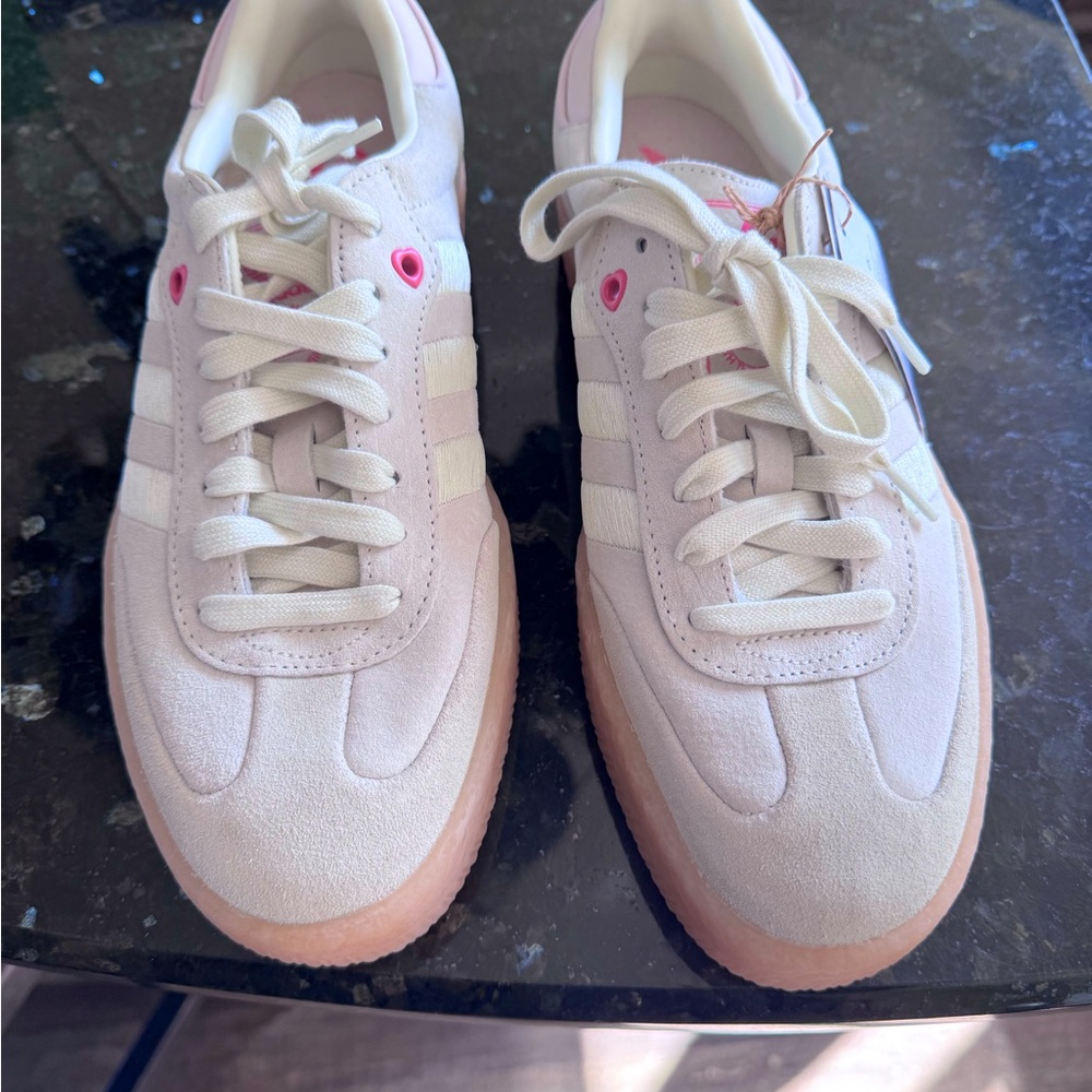 Brand New with tags Samba Wonder White with pink heart sneakers